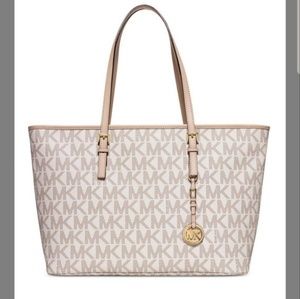 Like new Authentic Michael Kors Tote.